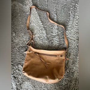 The Sak hobo style purse bag leather crossbody